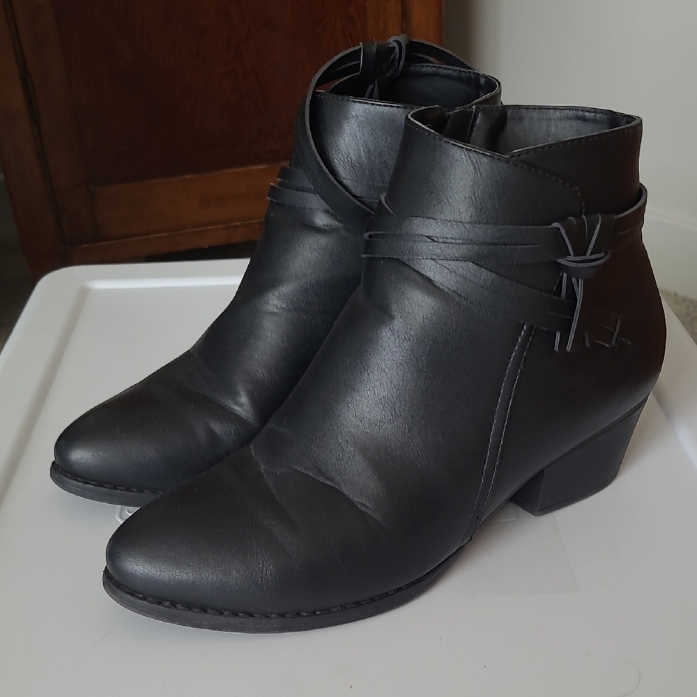 Lane Bryant Sleek Black Ankle Booties